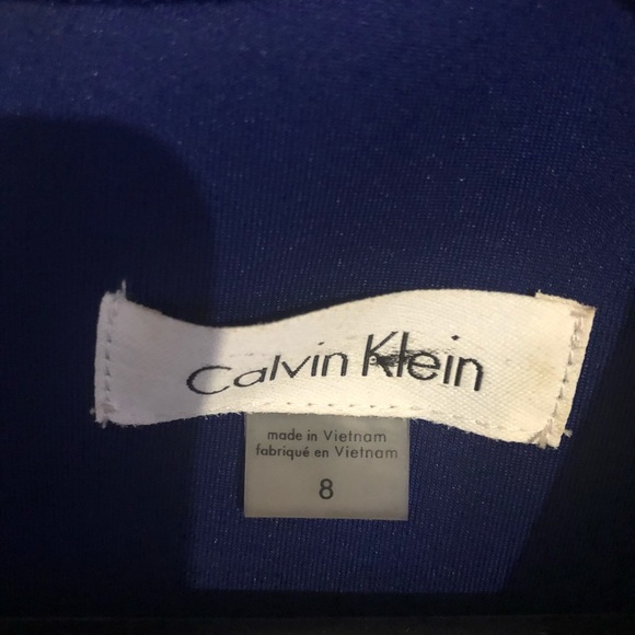 Blue dress with beading around necklace - Picture 3 of 6